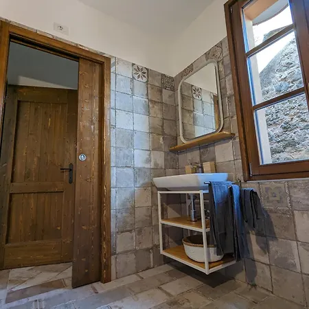 Apartament Antica Osteria Dongo